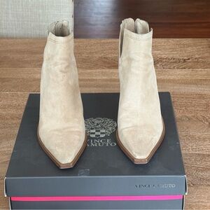 Vince Camuto Women's Cream Ankle Booties